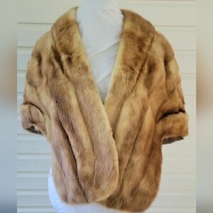 Elegant VINTAGE Tan Natural Mink Cape